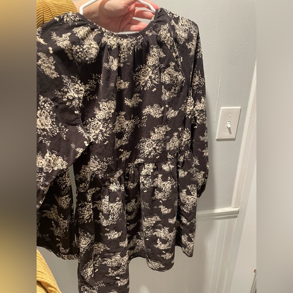 Universal Thread Dress LS - Picture 2 of 2